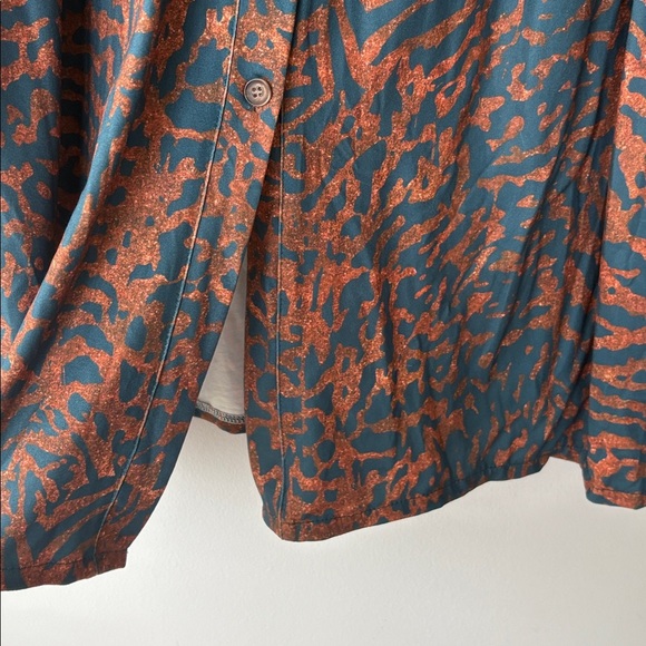 Navy blue dress with Coral 🪸 patterned design 7/8 length sleeves - Picture 7 of 9